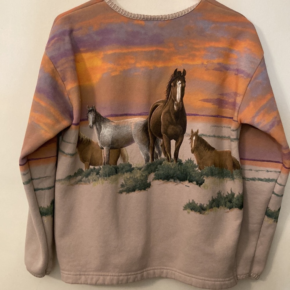 Artisan Horses Sunset Print Sweatshirt in Tan and Orange - Picture 4 of 8
